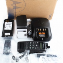 MOTOROLA Motorola/摩托罗拉 XIR P8200对讲机 手台XIR P8260数字 XIR P8260 数字对讲机
