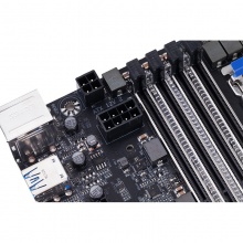 技嘉（GIGABYTE）X399 AORUS Gaming 7主板 （AMD X399/Socket TR4）