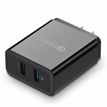 绿联 QC3.0+2.4A双口快充充电器 FCP华为P9多口USB充电头 苹果安卓手机电源适配器 支持小米5/6荣耀 30599 黑