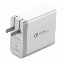 绿联 QC3.0双口充电器 闪充充电头 华为FCP快充USB插头 苹果安卓手机电源适配器 支持小米6华为荣耀9 40715白