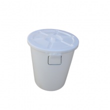 白色带盖储水桶 65L